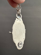 Load image into Gallery viewer, Peanut wood and chrysoprase antler medallion