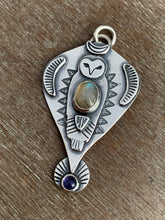 Load image into Gallery viewer, Owl pendant - labradorite and iolite