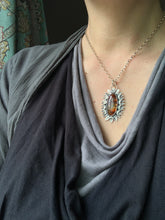 Load image into Gallery viewer, Dragon Vein Agate pendant