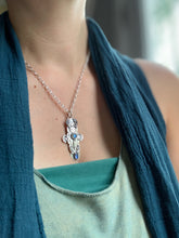 Load image into Gallery viewer, Owl pendant #5 - Labradorite and Kyanite