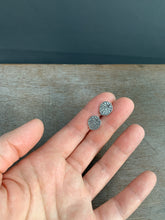 Load image into Gallery viewer, Monstera leaf stud earrings