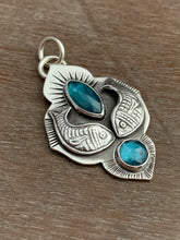 Load image into Gallery viewer, Fish Kiss Necklace