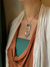 Load image into Gallery viewer, Plume agate medallion