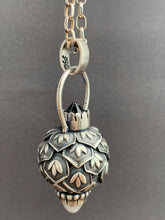 Load image into Gallery viewer, Vintage crystal and White Quartz dragon egg medallion