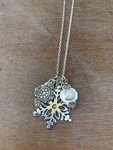 Load image into Gallery viewer, Snowflake Charm set #1