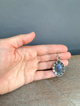 Load image into Gallery viewer, Labradorite double sided pendant