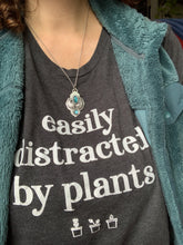 Load image into Gallery viewer, Fish Kiss Necklace