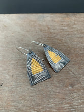 Load image into Gallery viewer, Keum Boo Portal Earrings
