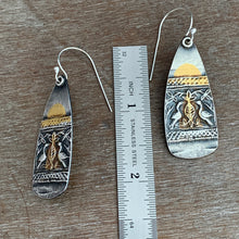 Load image into Gallery viewer, Keum Boo Bird Earrings