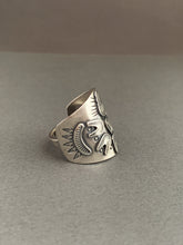 Load image into Gallery viewer, Large Size 9.5 sacred heart shield ring