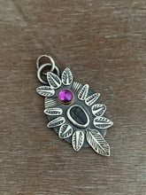 Load image into Gallery viewer, Trilobite and amethyst pendant