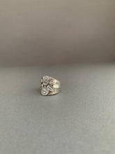 Load image into Gallery viewer, Medium Size 7.5 moon and feathers shield ring