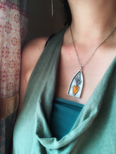 Load image into Gallery viewer, Rosarita sacred heart pendant