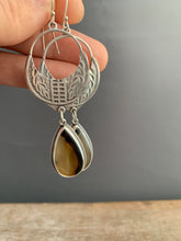 Load image into Gallery viewer, Montana agate earrings