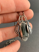 Load image into Gallery viewer, Green tourmaline crystal charm necklace