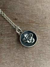 Load image into Gallery viewer, Succulent pendant #2