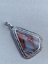 Load image into Gallery viewer, Zebra hichoryite medallion