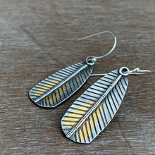 Load image into Gallery viewer, Keum Boo Feather Earrings