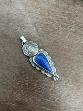 Load image into Gallery viewer, Dumortierite Sacred Heart pendant