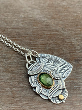 Load image into Gallery viewer, Tourmaline set in 22k gold charm necklace set