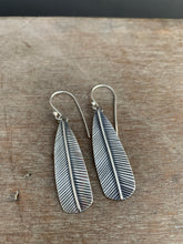 Load image into Gallery viewer, Medium/small Stamped silver feather earrings