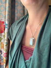 Load image into Gallery viewer, Moonstone pendant