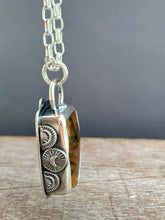 Load image into Gallery viewer, Orange dendritic quartz