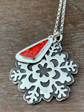Load image into Gallery viewer, Snowflake Charm set #5