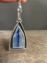 Load image into Gallery viewer, Kyanite window