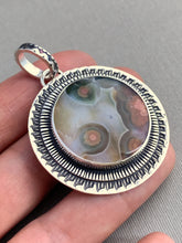 Load image into Gallery viewer, Ocean Jasper medallion