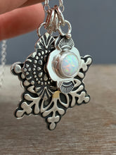 Load image into Gallery viewer, Snowflake Charm set #1