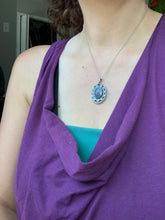 Load image into Gallery viewer, Labradorite double sided pendant