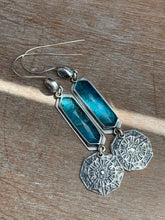 Load image into Gallery viewer, Apatite and moonstone earrings with dangling mandala