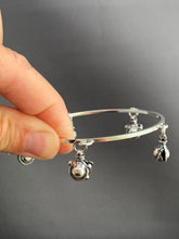 Load image into Gallery viewer, Sterling silver Jingle bangle