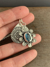 Load image into Gallery viewer, Kyanite Charm set