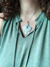 Load image into Gallery viewer, Moonstone owl