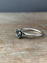 Load image into Gallery viewer, Cast succulent ring size 7.5