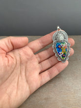 Load image into Gallery viewer, Millefiori Sacred Heart pendant