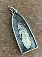 Load image into Gallery viewer, Small Feather shrine