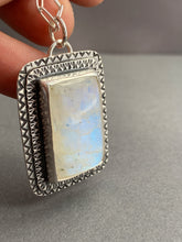 Load image into Gallery viewer, Moonstone pendant