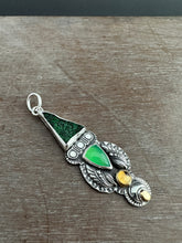 Load image into Gallery viewer, Uvarovite chrysoprase and citrine with 22k gold accents medallion