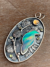 Load image into Gallery viewer, Aurora borealis raven necklace