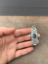 Load image into Gallery viewer, Dendritic Peruvian Opal Owl Pendant