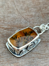 Load image into Gallery viewer, Orange dendritic quartz