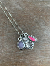 Load image into Gallery viewer, Vibrant Monstera Leaf Charm Set with Grey Spinel