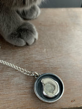 Load image into Gallery viewer, Fossil Shell Pendant