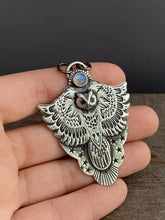 Load image into Gallery viewer, Night owl