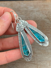 Load image into Gallery viewer, Apatite earrings