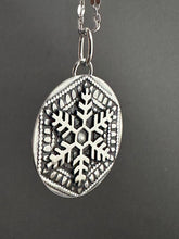 Load image into Gallery viewer, Single Silver Snowflake