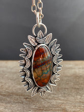 Load image into Gallery viewer, Dragon Vein Agate pendant